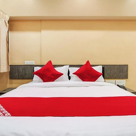 Hotel O Priyanka Residency Солапур Экстерьер фото