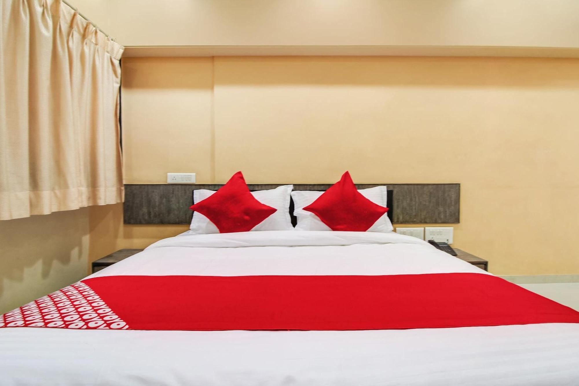 Hotel O Priyanka Residency Солапур Экстерьер фото