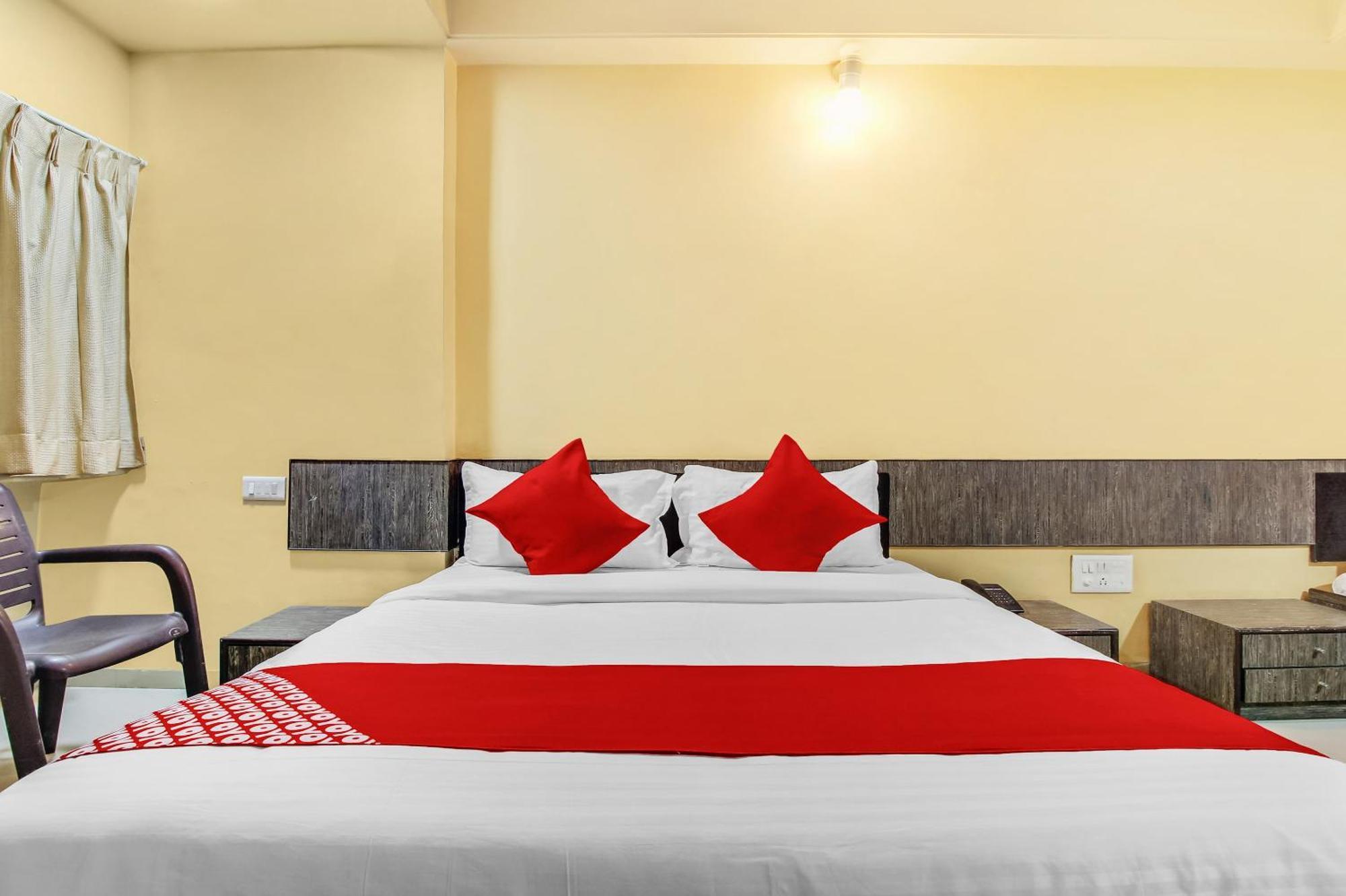 Hotel O Priyanka Residency Солапур Экстерьер фото